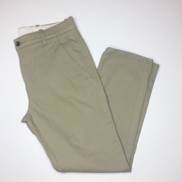 Levi's Other - Levis khakis Chinos tan Flat front 31 / 30 EUC